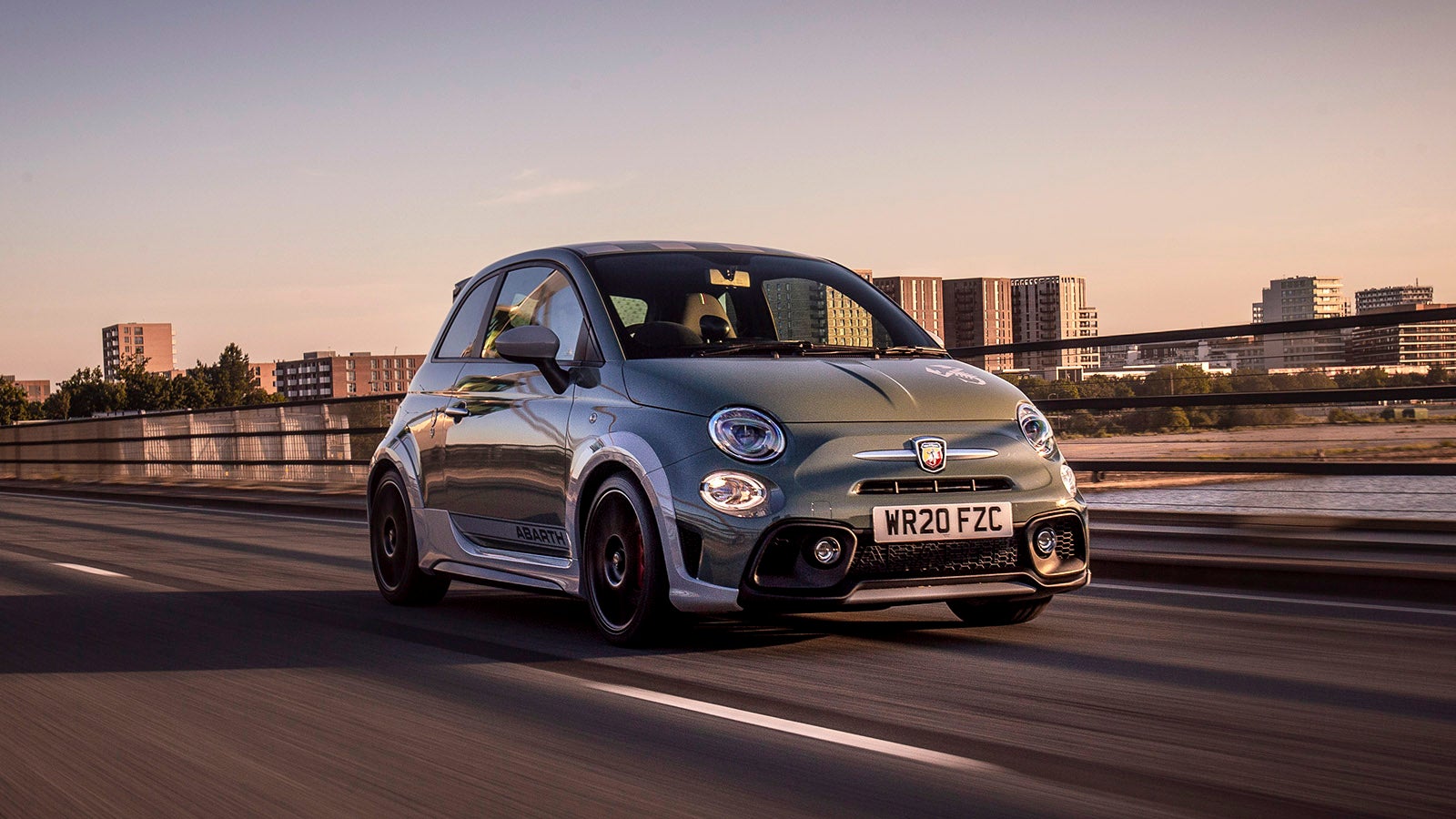 Abarth 595 Competizione — Brembo brakes, Koni dampers, and 180 bhp