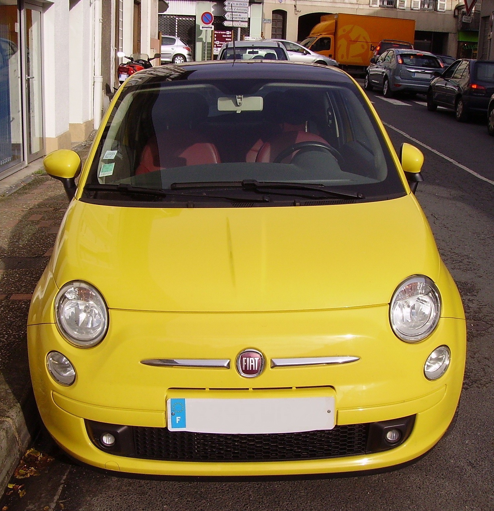 Orange Fiat 500